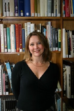 Dr Anna Johnston